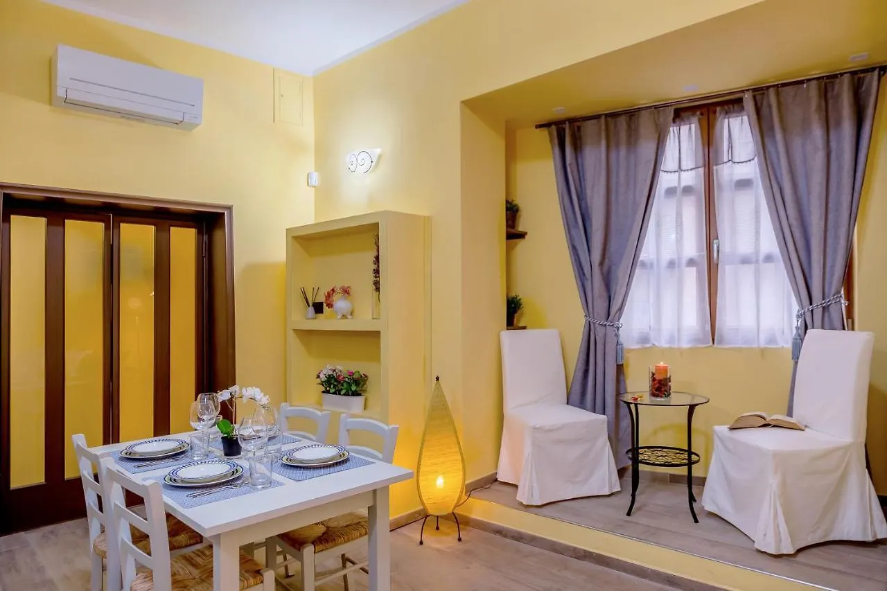 Bellini Florence Apartment Italy