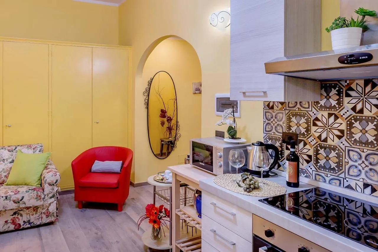 Bellini Florence Apartment